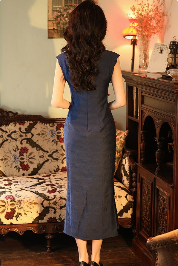 Elegant blue cheongsam. Chinese Qipao dress.