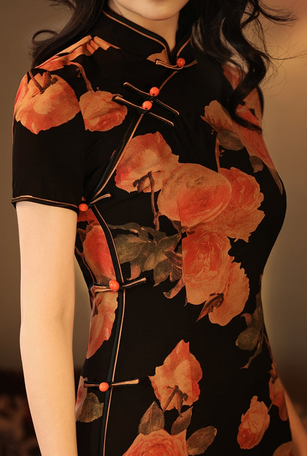 Elegant floral cheongsam. Chinese Qipao dress.