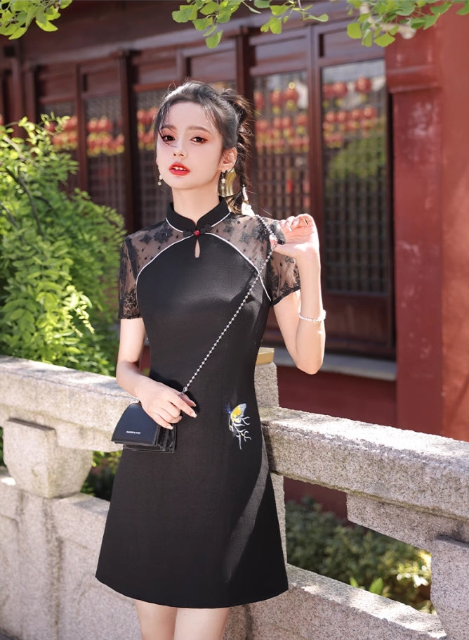 Black lace cheongsam. Short sleeve cheongsam. Black skirt. for you.