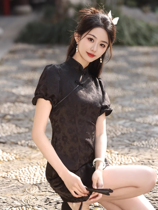 Black cheongsam. Short sleeve cheongsam. Chinese style black skirt. for you.