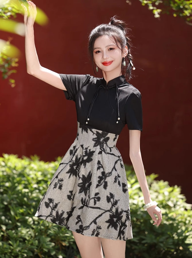 Black cheongsam. Short sleeve cheongsam. Black skirt.