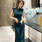 Green sleeveless cheongsam.