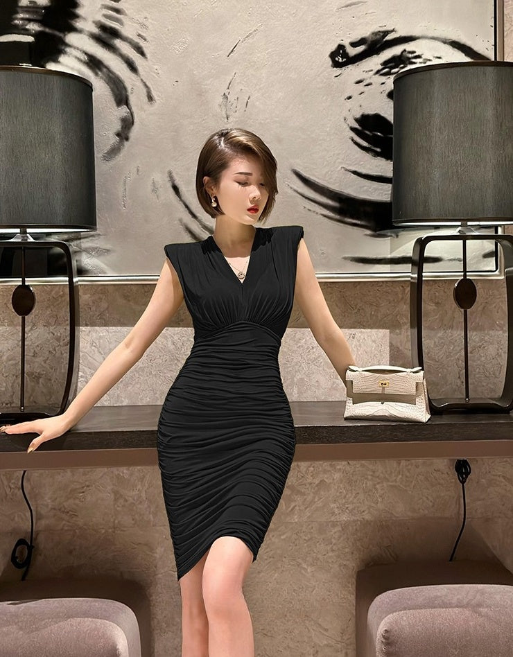 Black evening dress. Sleeveless dress.Short skirt.