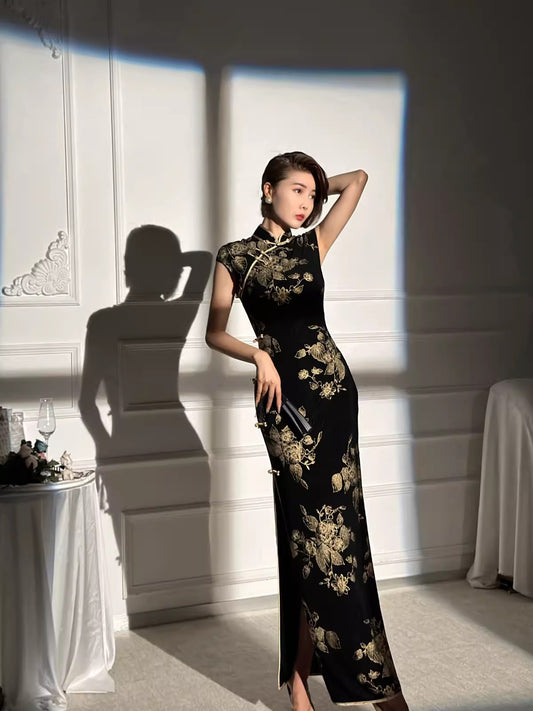 Sexy black cheongsam. Sleeveless dress. Customized cheongsam Qipao.