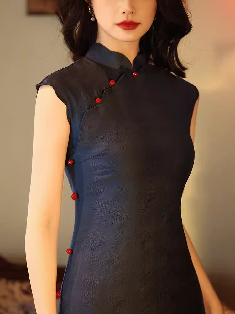 Elegant blue cheongsam. Chinese Qipao dress.