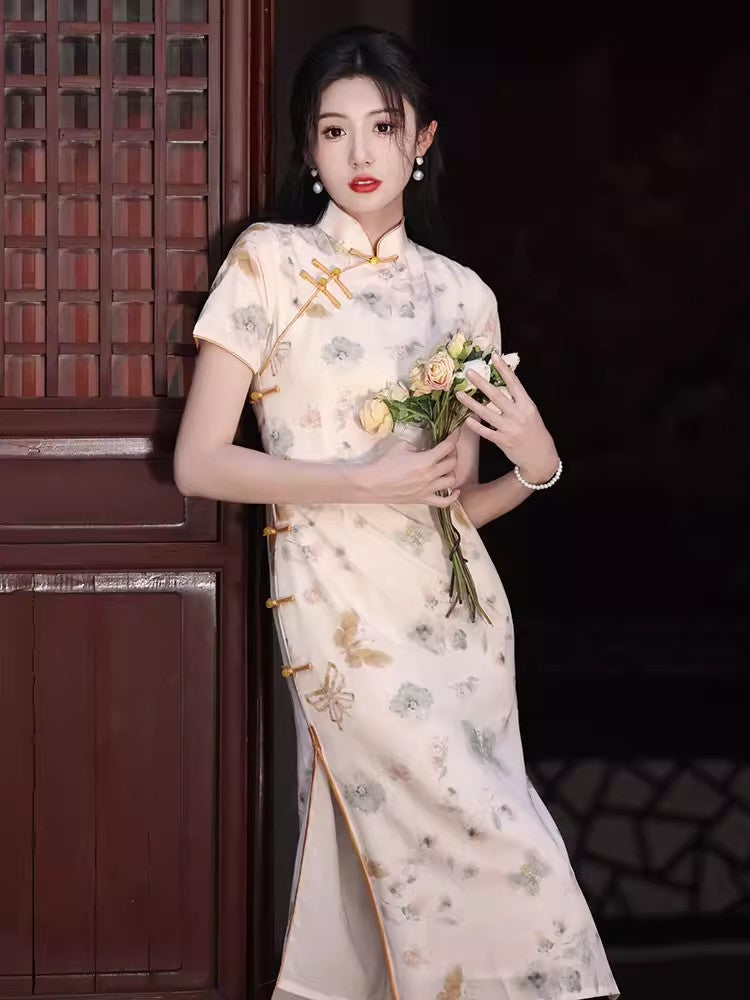 Butterfly short-sleeved cheongsam, bridesmaid dress.