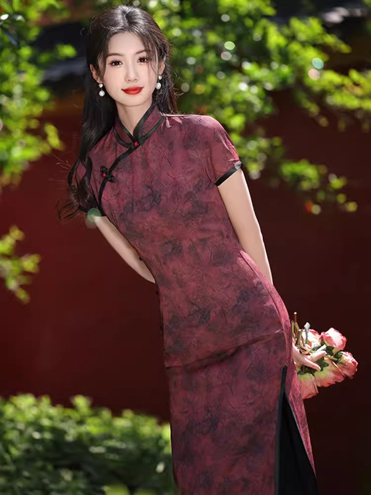 Dark red cheongsam. Short sleeve cheongsam. for you.