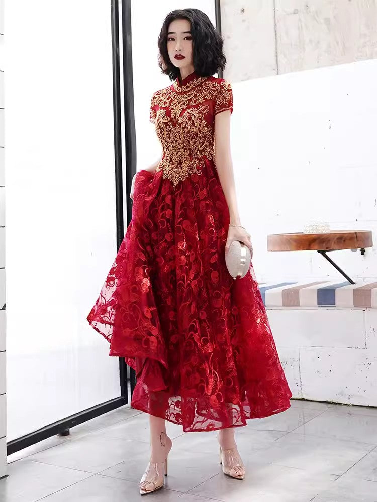 Red cheongsam. Bridal Qipao dress. Wedding dress.