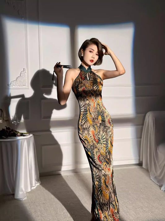 Sexy cheongsam. Sleeveless Qipao dress. Customized cheongsam.