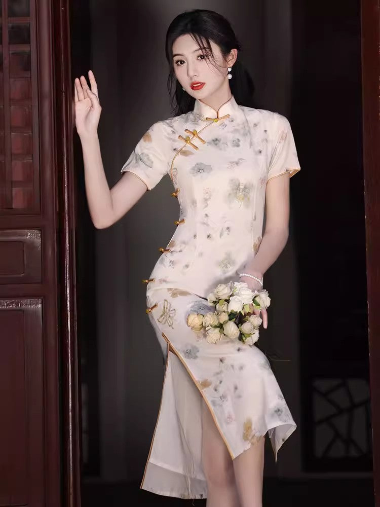 Butterfly short-sleeved cheongsam, bridesmaid dress.