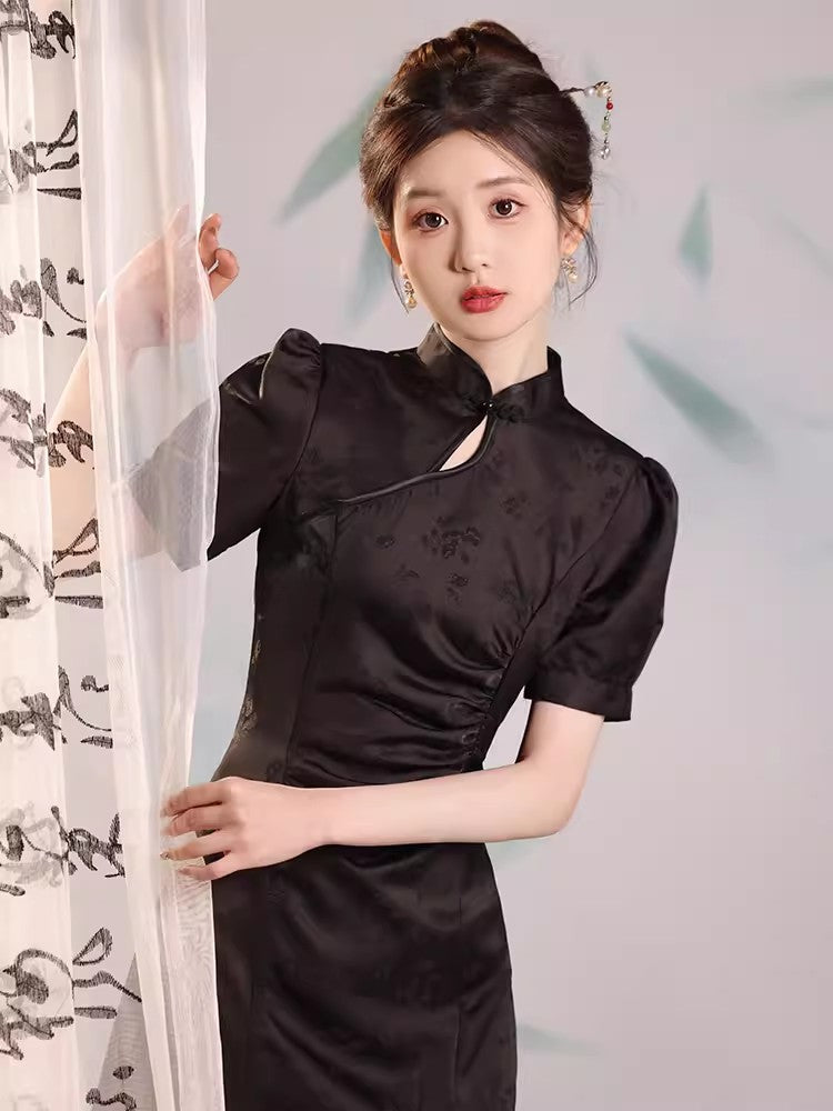 Black cheongsam. Short sleeve cheongsam. Chinese style black skirt. for you.