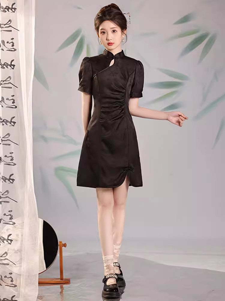 Black cheongsam. Short sleeve cheongsam. Chinese style black skirt. for you.