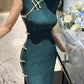 Green sleeveless cheongsam.