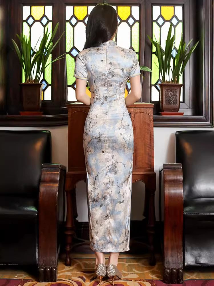 Elegant Chinese vintage cheongsam. Blue qipao dress. Short sleeve dress.