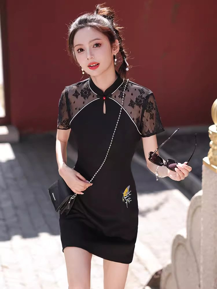 Black lace cheongsam. Short sleeve cheongsam. Black skirt. for you.