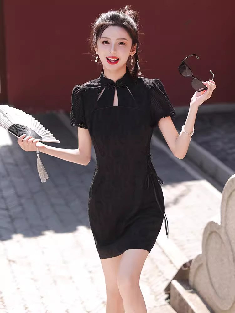 Black cheongsam. Short sleeve cheongsam. Black skirt.