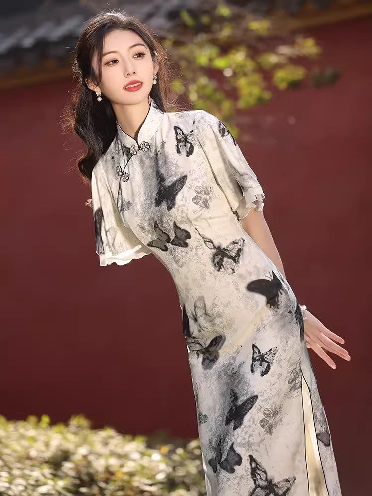 Black butterfly cheongsam. Short sleeve cheongsam.