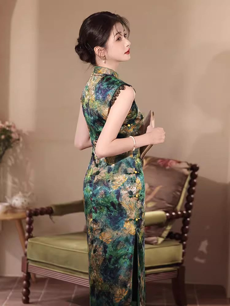 Blue green cheongsam. Lace short sleeve cheongsam.