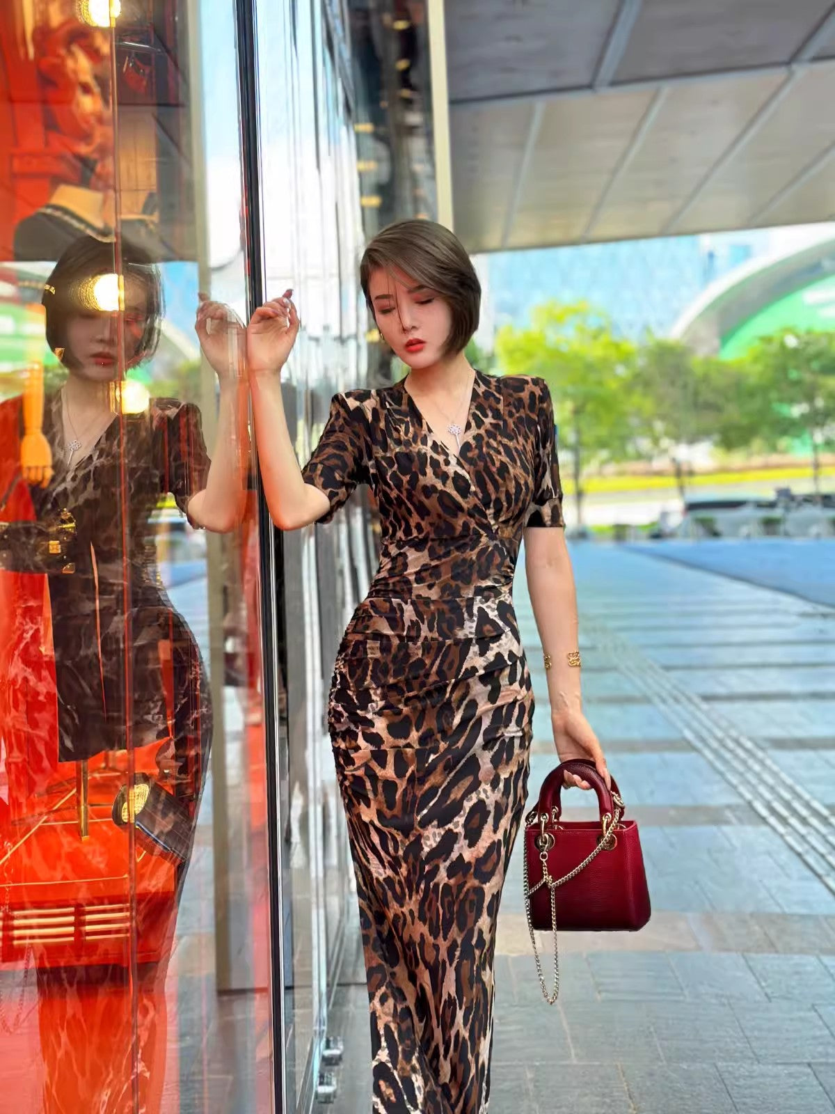 Stylish sexy leopard print dress.