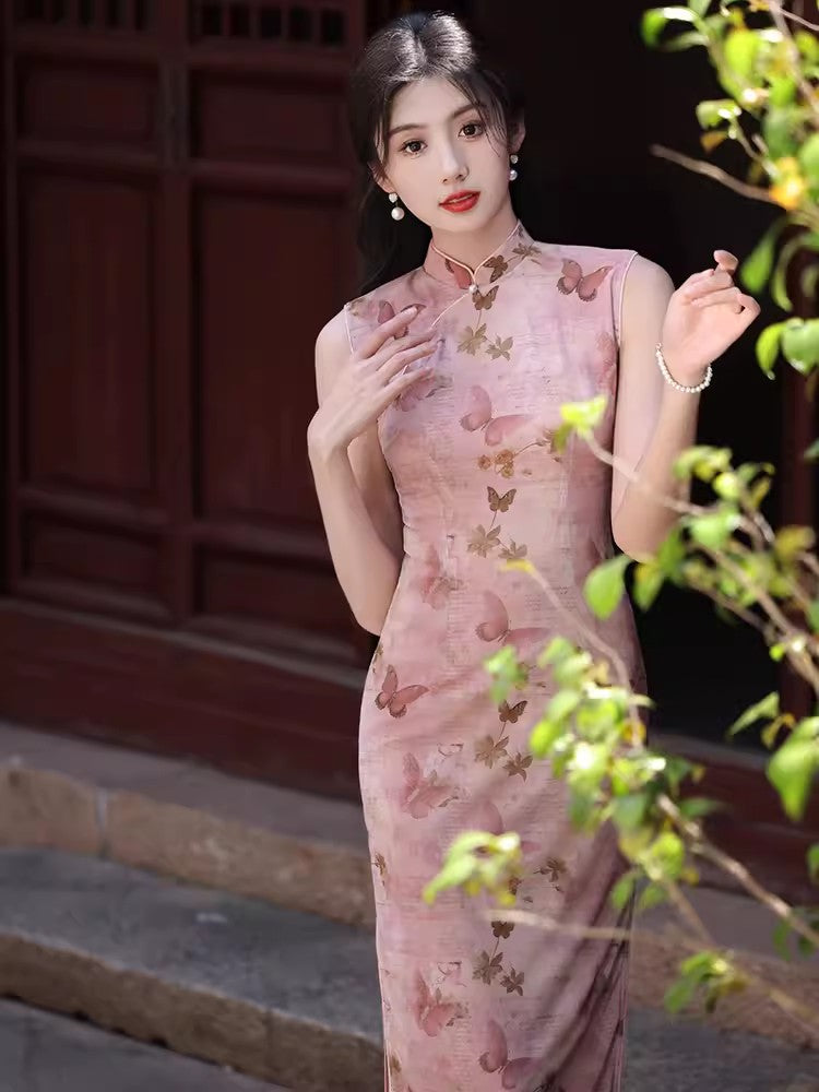 Pink butterfly cheongsam. Short sleeve cheongsam. for you.