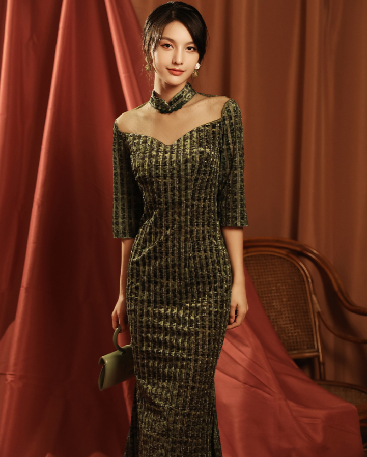 Elegant Green Full Cheongsam Evening Gown - Velvet