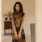 Knee-length traditional cheongsam - satin