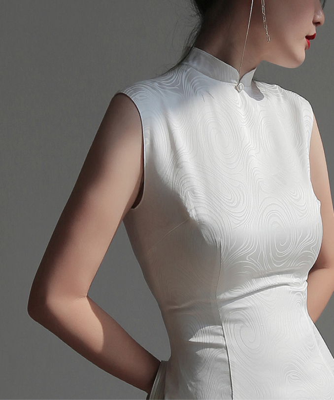 Minimalist white Cheongsam, sleeveless dress for everyday, Chinese vintage dress