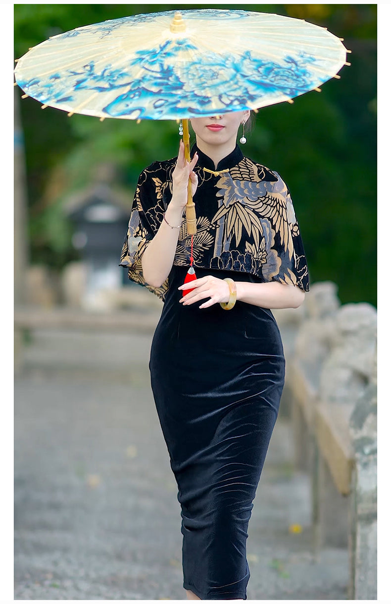 Traditional Chinese dress. Black velvet Cheongsam and shawl. Elegant evening dresses.