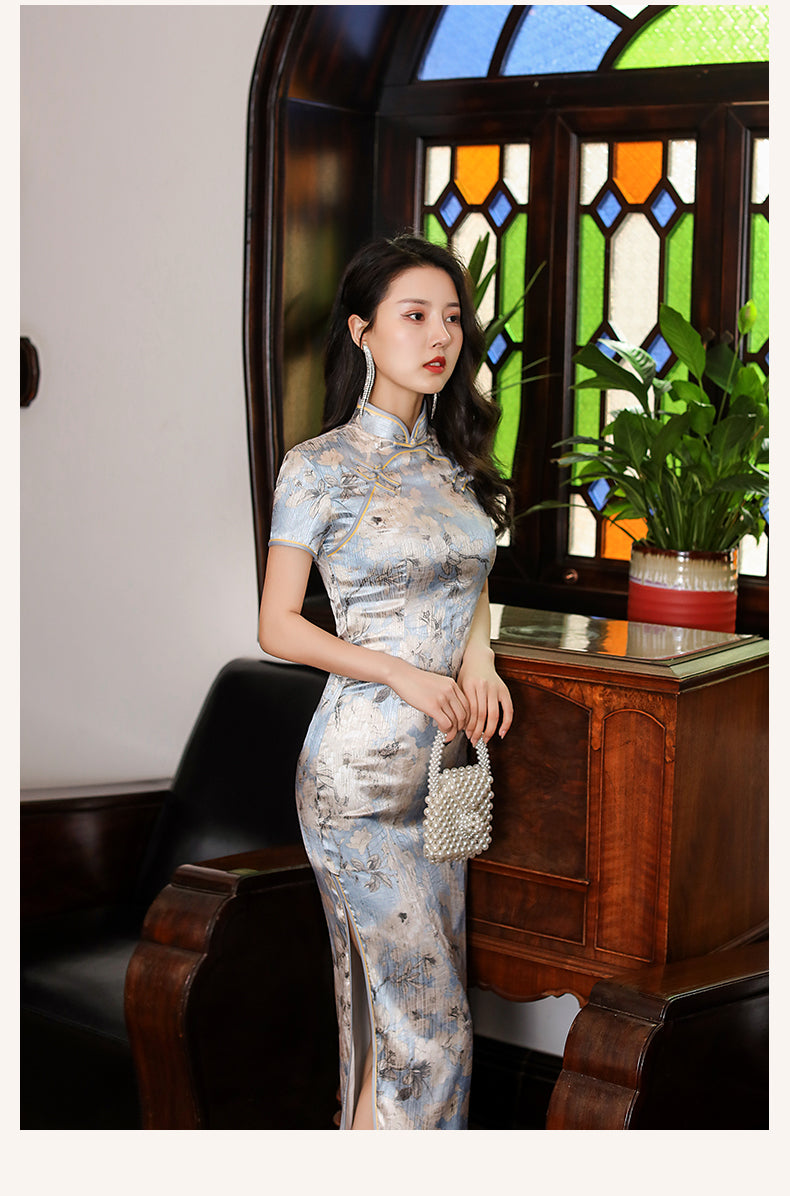 Traditional satin cheongsam. Blue full qipao. Silk and polyester textiles. Fully lined.