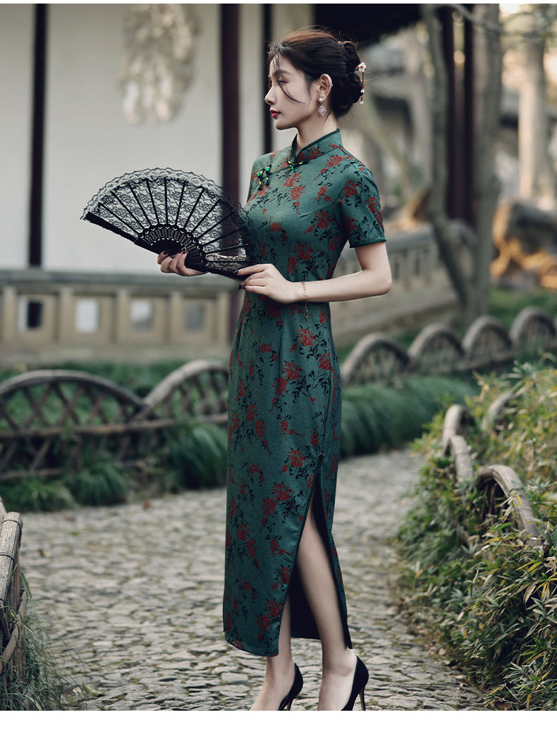 Traditional Chinese Green Cheongsam Dress - Soft Fabric